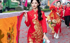 我和小峓子做爰HD完整版